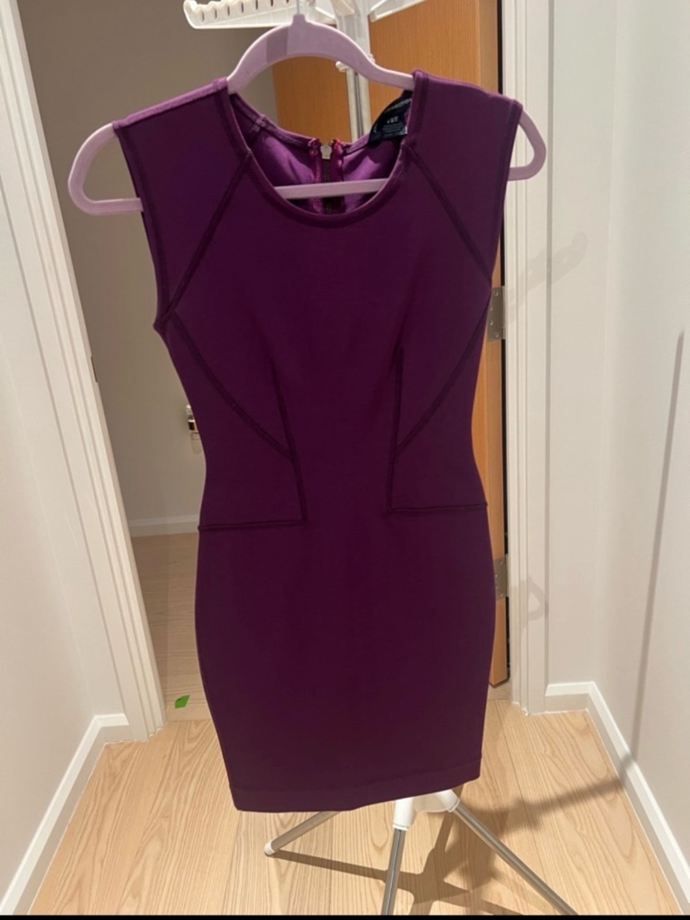 Sleeveless Plum Bodycon Dress - Women
